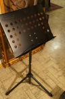 metal/stojan-na-noty-1