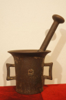 metal/tacka-s-drziakmi-1