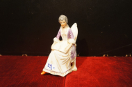 porcelan/dama-sediaca-1