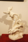 porcelan/zena-a-psy-1