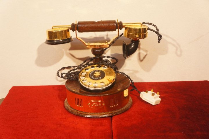 telefón