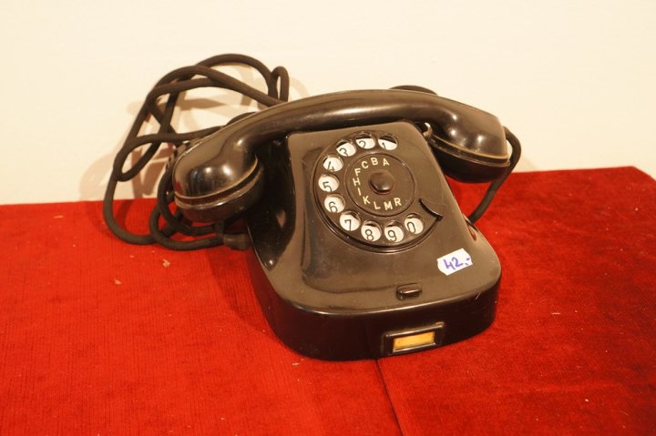 telefón