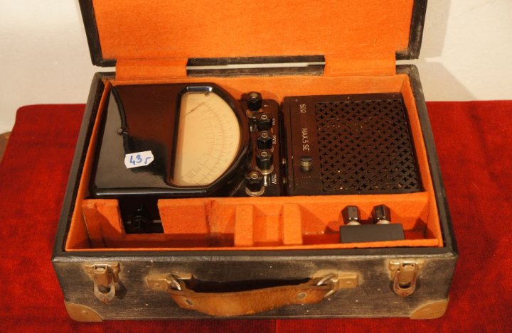 voltmeter