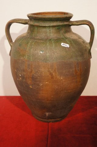 džbán