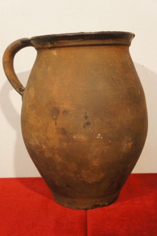 džbán