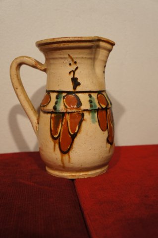 džbán maľovaný