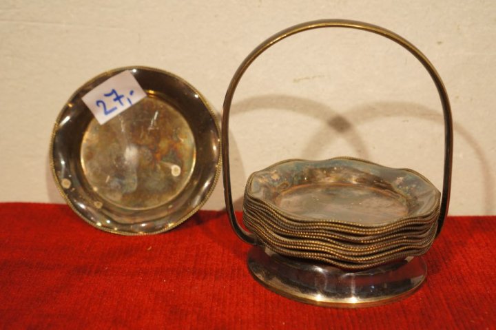 12x tanierik v miske