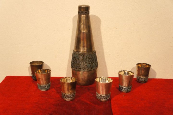 Karafa + 6 pohárikov