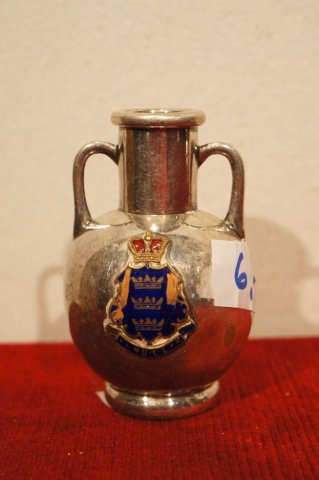 džbánik