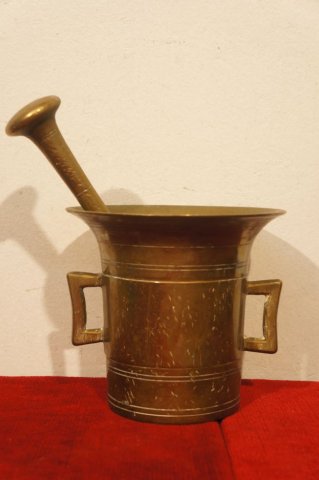 mažiar s tĺčikom