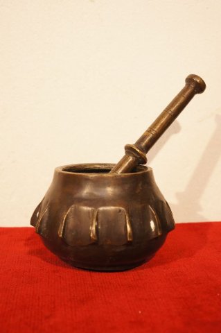 mažiar s tĺčikom