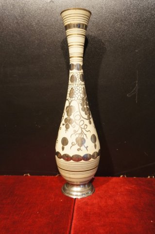váza tempera