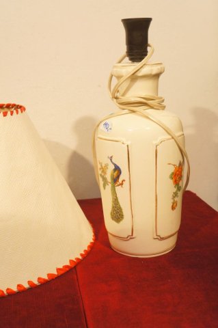 stolná lampa