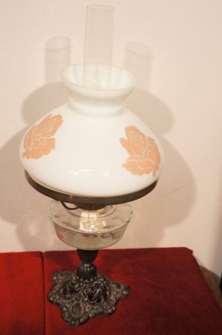 stolná lampa