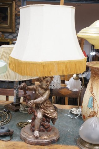 stolná lampa