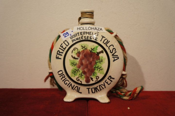 čútora