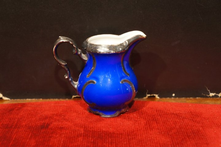 džbánik