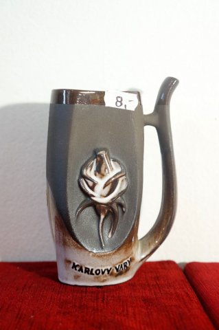 kúpelny pohár