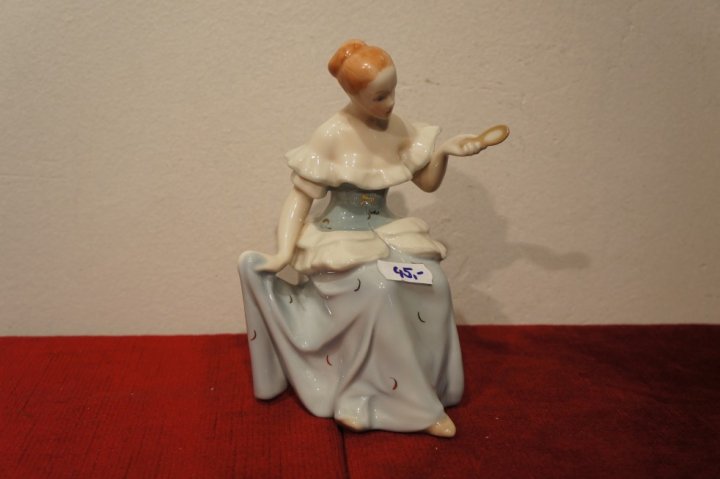 sediaca dáma